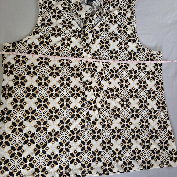 Neck Tie Blouse - Picture 2 of 7